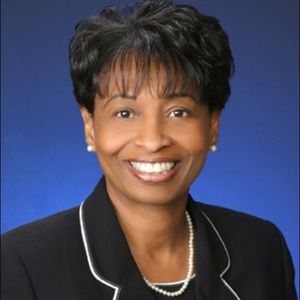 Meet your Posher, Renee